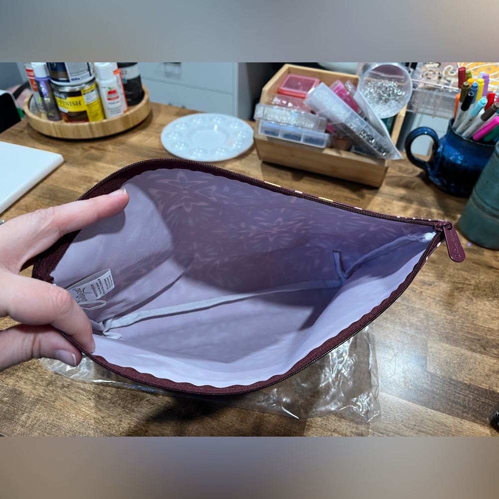 Thirty-One Fall Hues Geo Zipper Pouch - Picture 4 of 6